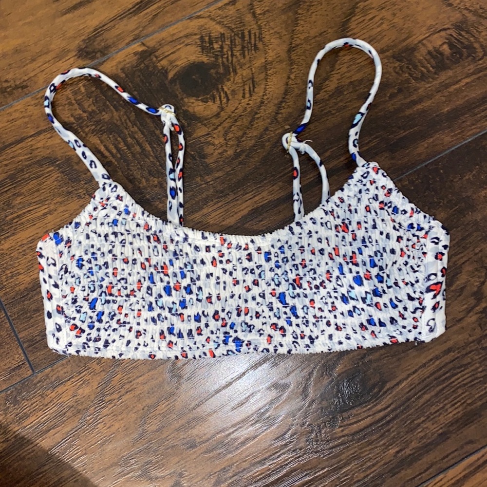 Target colorful leaped pink bathing suit top. Size adult small